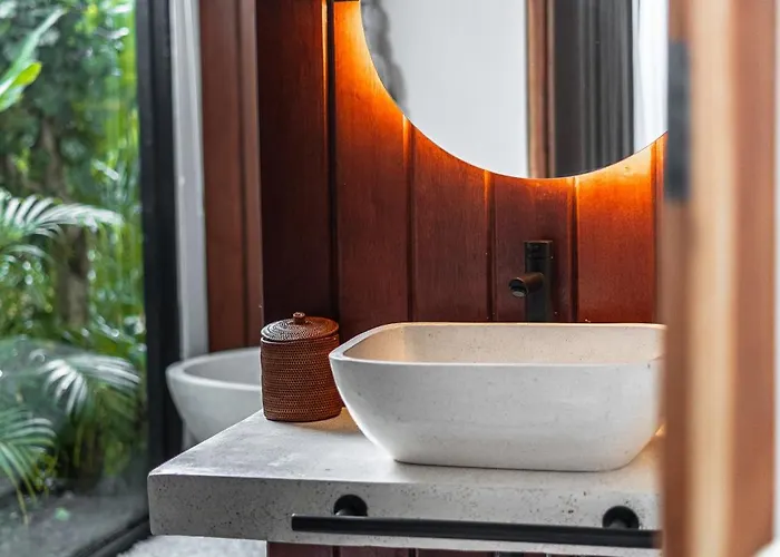 Villa Blue Wave Luxury 3 Bedroom & Private Pool Ubud