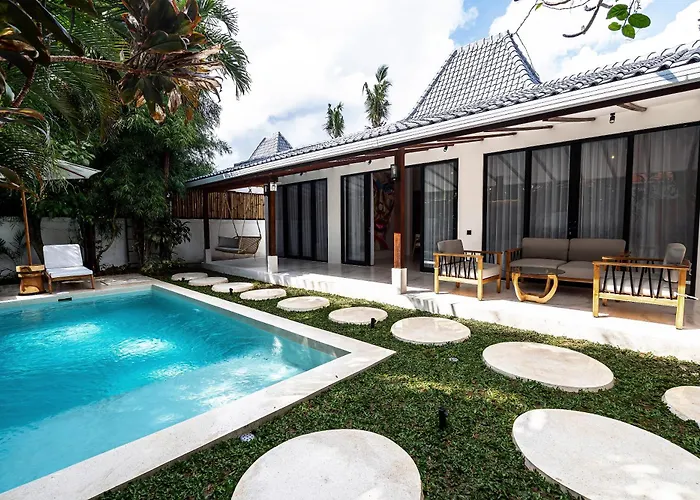 Villa Blue Wave Luxury 3 Bedroom & Private Pool *