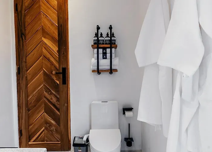 Villa Blue Wave Luxury 3 Bedroom & Private Pool Ubud