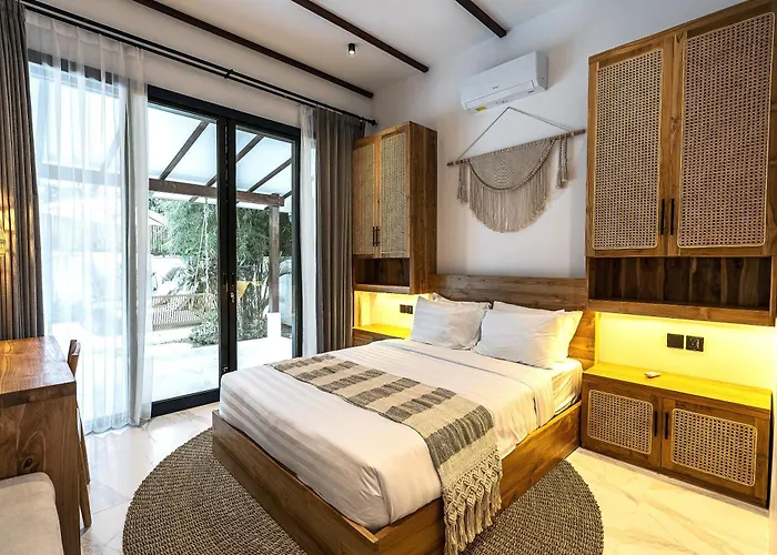 Villa Blue Wave Luxury 3 Bedroom & Private Pool